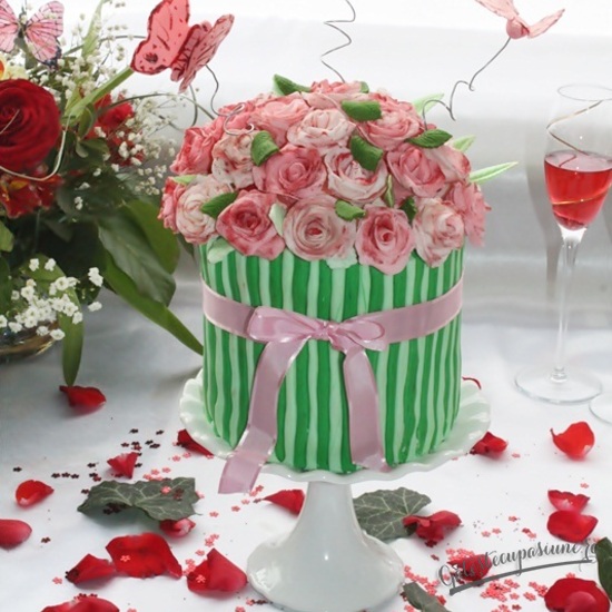 'Red Velvet Cake''-Buchet de trandafiri